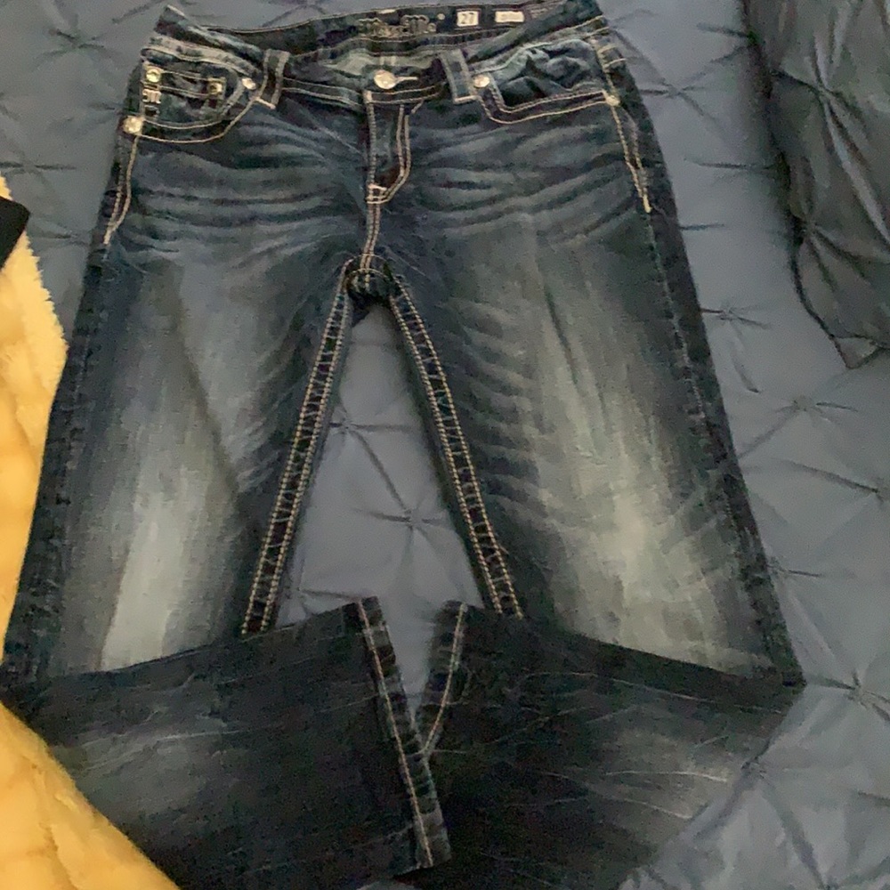 Miss Me Capris - Picture 2 of 4